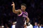 爱德华兹：能出战圣诞大战太不可思议 感谢NBA给我自我展示的机会